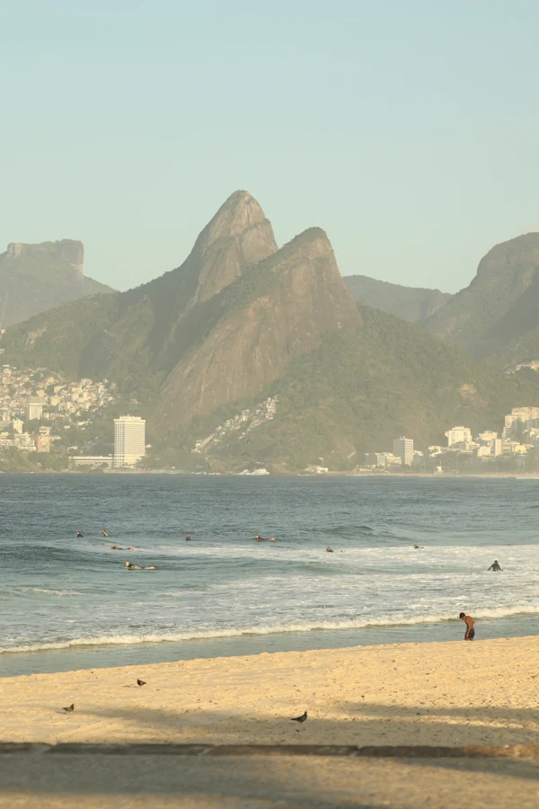 Vista do mar e das montanhas do Rio de Janeiro